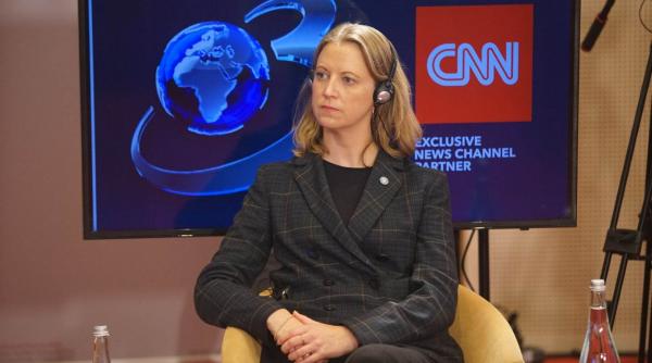 lucinda hiams oms face apel la simplificarea serviciilor privind diagnosticarea si tratarea hepatitei c