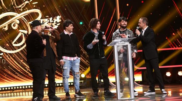 iulia albu paula chirila eliza natanticu noaptea tarziu wrs si emilian printre cei care isi vor adjudeca un trofeu in cadrul galei premiilor muzicale iumor