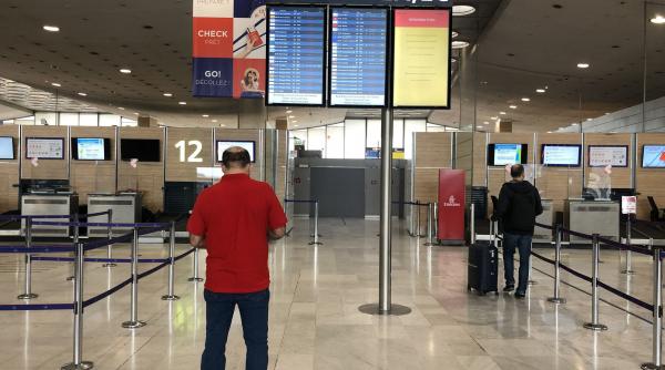 atentionare calatorie franta aeroporturi