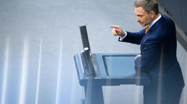 germania recesiune imprumuturi record