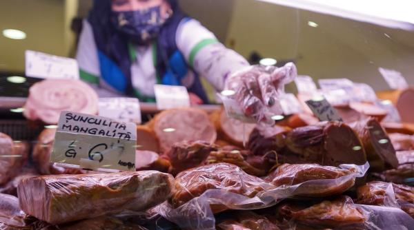 preturi sorici slanina delicatese masa craciun carne porc