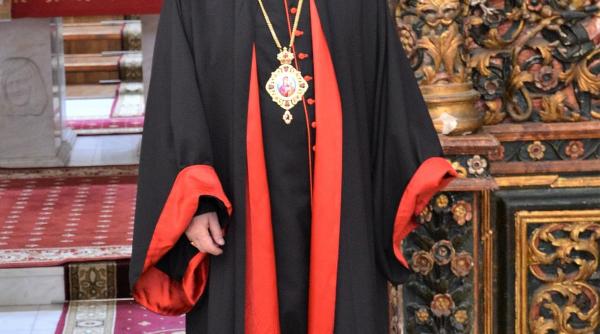 cardinal lucian pastorala craciun pace lume