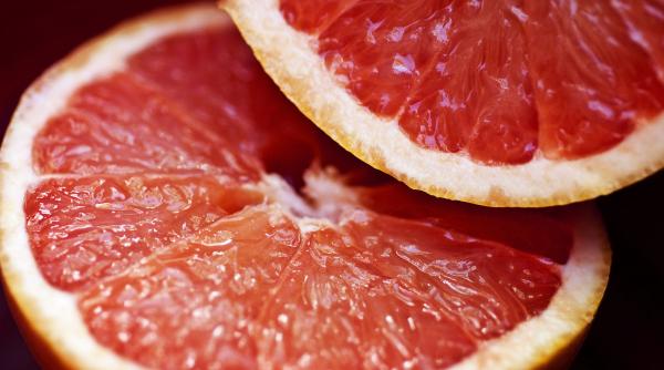 alerta alimentara grapefruit rosu pesticide pericol consumatori reactie tarzie
