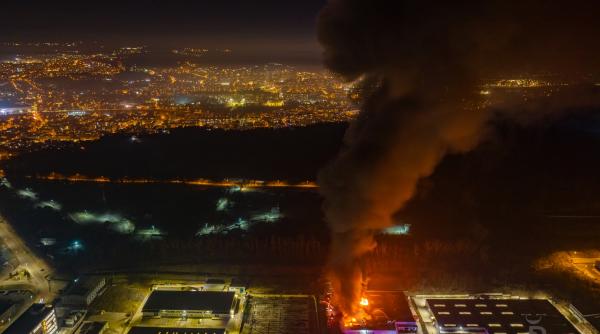 incendiu hala parcul tetarom cluj napoca