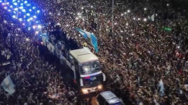 primire vis eroii argentinei campionii mondiali acasa