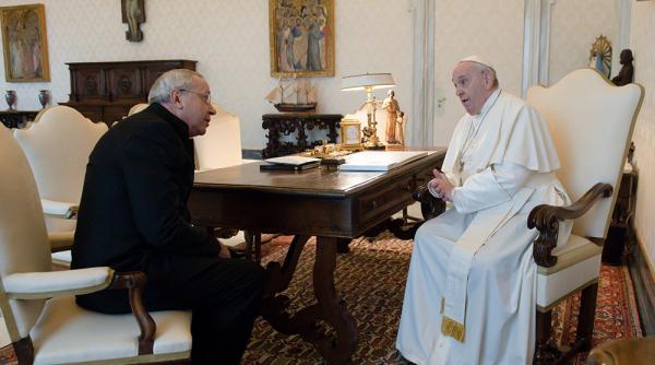 preot sex trei calugarite vatican