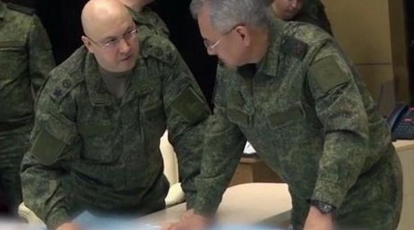 Război în Ucraina, ziua 302. Oficiali ruși au fost răniți în orașul Donețk. Serghei Șoigu s-a deplasat pe linia frontului