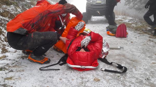 accident masivul postavarul femeie ranita lipsa echipament avertisment salvamont