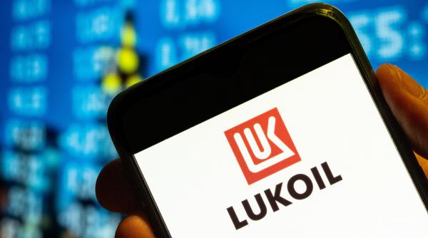 mutare soc shell preia benzinarii lukoil romania