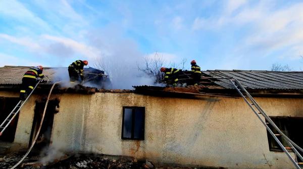 incendiu cladire dezafectata isu constanta