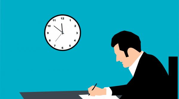 unde este mai bine sa lucrezi la stat sau la privat vezi avantajele si dezavantajele ambelor alternative