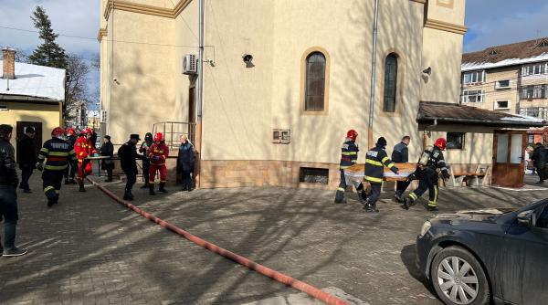 incendiu capela sibiu sicrie morti evacuate