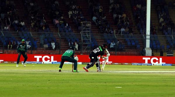 concediu compasiune jucatoare cricket sotia exclusa echipa