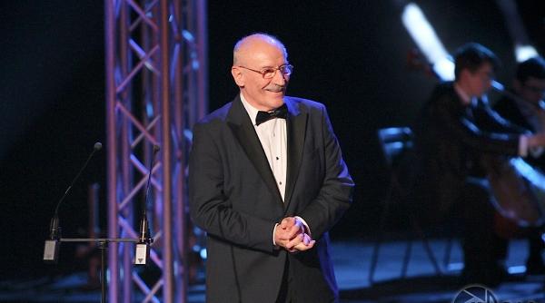 actor urias victor rebengiuc 90 ani joaca scena mariana mihut