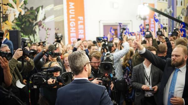 danemarca renunta sarbatori legale bani aparare