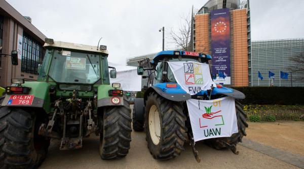 protest bruxelles fermierii impotriva limitare emisii azot