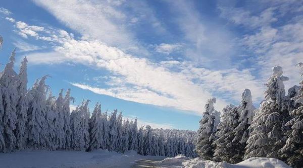 atentie drum statiunea semenic impracticabil