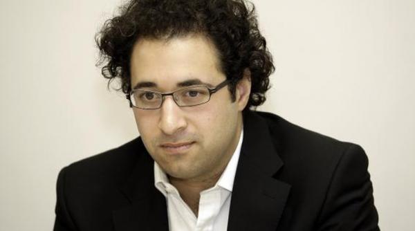 leo hussain ateneul roman