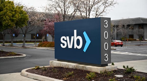 Decizia Fed cu privire la colapsul Silicon Valley Bank. Ce se va întâmpla cu depozitele clienților