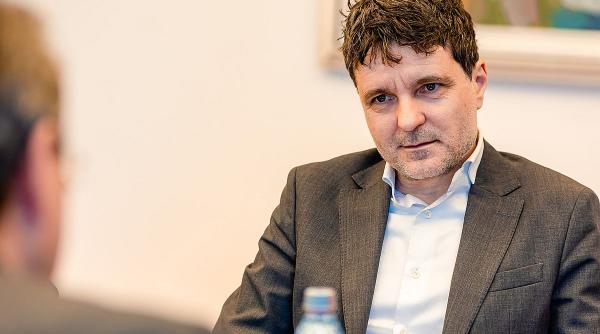 nicusor dan colectie amenzi