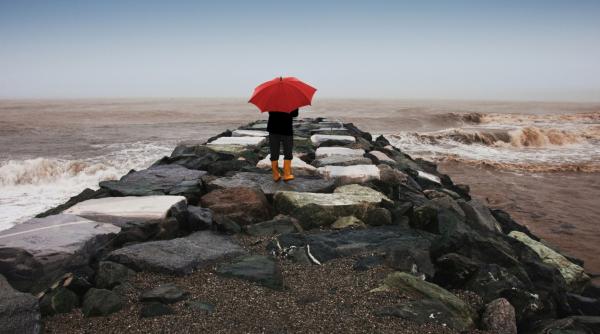 cod rosu vant vijelii viscol romania