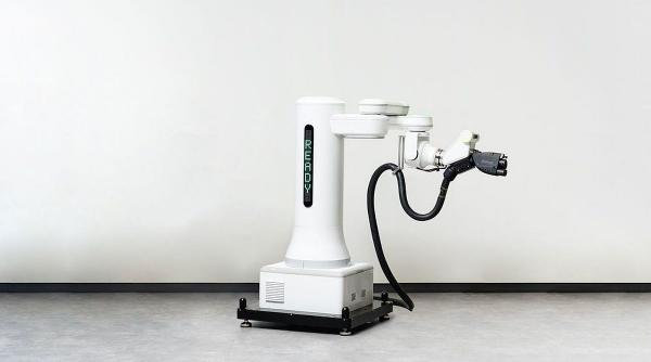 robot incarcare masina electrica