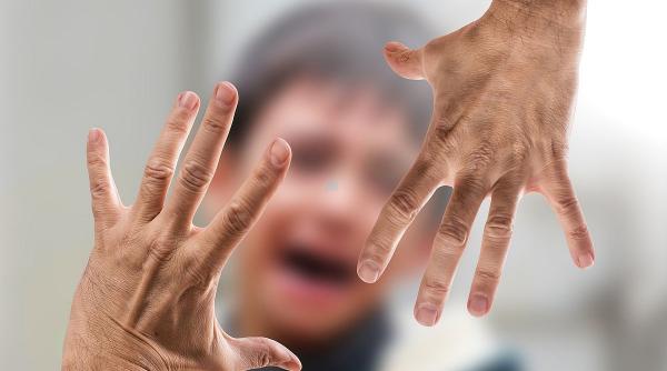 pedofil german 76 ani violat copii romani arad