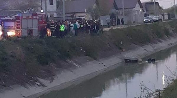tanar 23 ani mort cazut motocultor canal dambovita