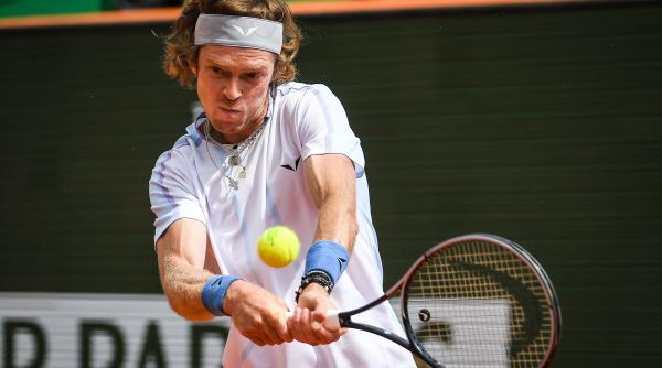 tenismenul andrey rublev s a calificat in semifinalele turneului de la monte carlo 2023