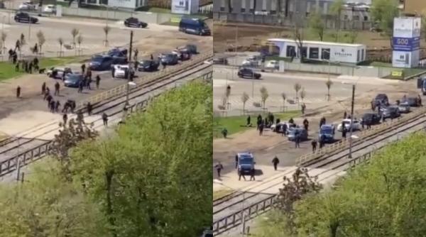 Scandal în fața Stadionului Ghencea. Ultrașii s-au luat la bătaie înainte de Steaua - Dinamo