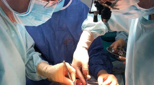 doua transplanturi cord record targu mures