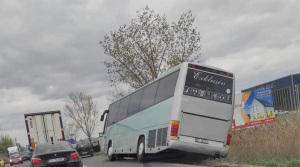 microbuz copii accident