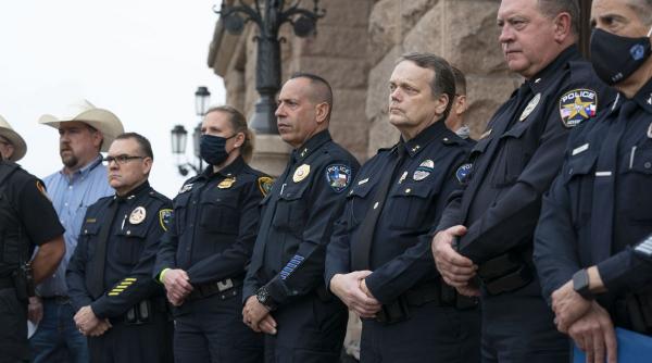 schimb focuri casa cleveland texas