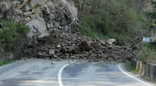 restrictii trafic vineri 12 mai 2023