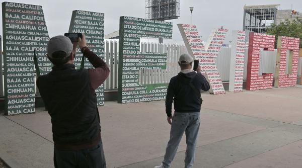 mexicani pasaport femei barbati