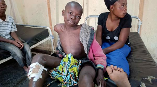 sute violuri congo femeile fug rebeli m23 sunt agresate constant