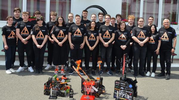 talent tenacitate multa munca succes delta force va reprezenta romania la competitia de robotica first global challenge singapore 2023