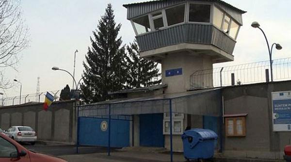 protest penitenciar munca