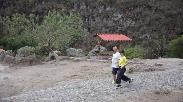 alunecare teren china victime