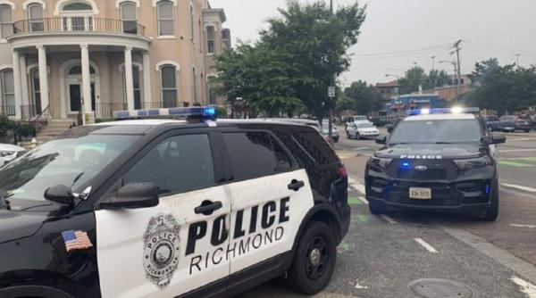 ceremoniei sangeroasa absolvire liceu sua