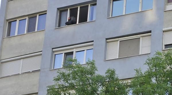 militar arunca pervaz etaj 7 negocieri continua 24 ore timisoara