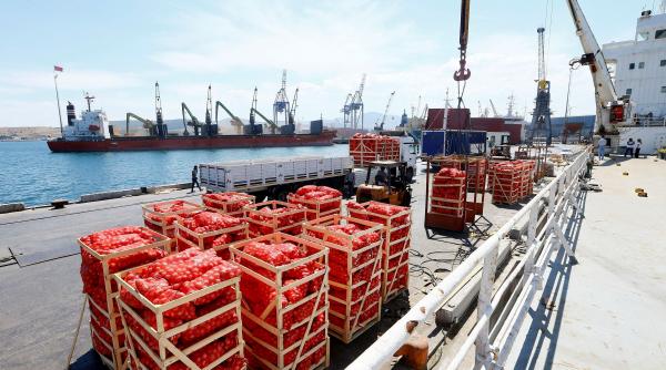 romania exporta bauturi masini deficit comercial