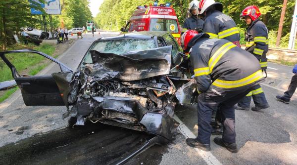 Accident grav mortal cu patru victime pe drumul Sibiu – Rășinari. Traficul este blocat total