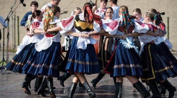 berlin acorda 5 4 milioane euro pentru etnicii germani romania