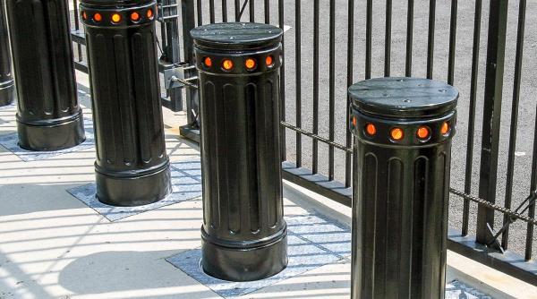 palatul cotroceni bariere blocare urgenta