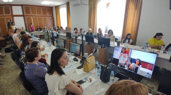 femeile umaniste mesaj ferm societate