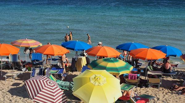 scumpiri pe litoral de la 1 iulie cat vor plati turistii in plus pentru cazare