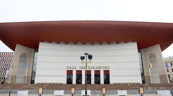 tnb incheie stagiunea cu 18 premiere si anunta alte cinci spectacole in aceasta toamna