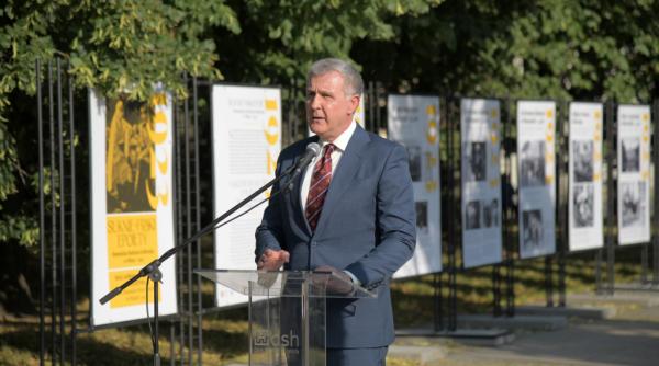 centenarul vizitei suveranilor marii uniri la varsovia sarbatorit in prezenta asr radu principele consort