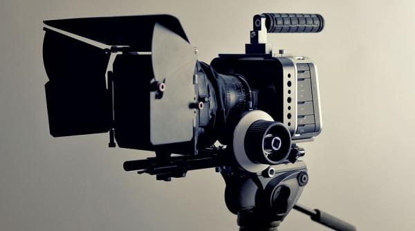 top 10 motive pentru care orice afacere are nevoie de propria productie video